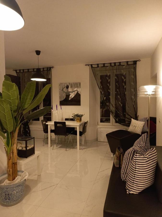 Violet Apartment Como Kültér fotó
